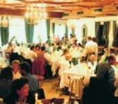 Busreisen, Hotel, Ausflugsziel, Busreisen.cc, Gruppenreisen, Hotel zur Post Altötting, Altötting, Bayern, Deutschland